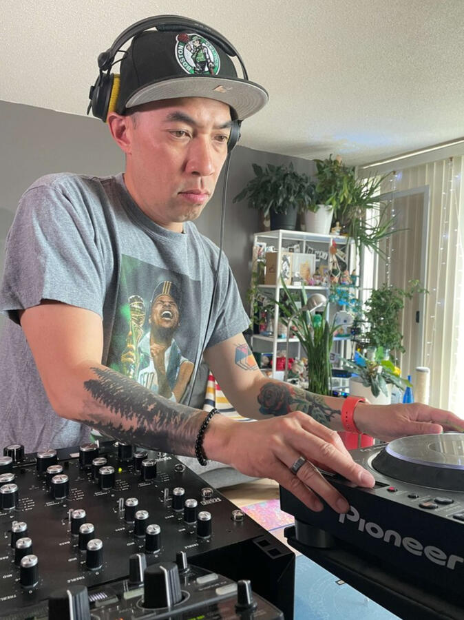 DJRayRay DJRayRay